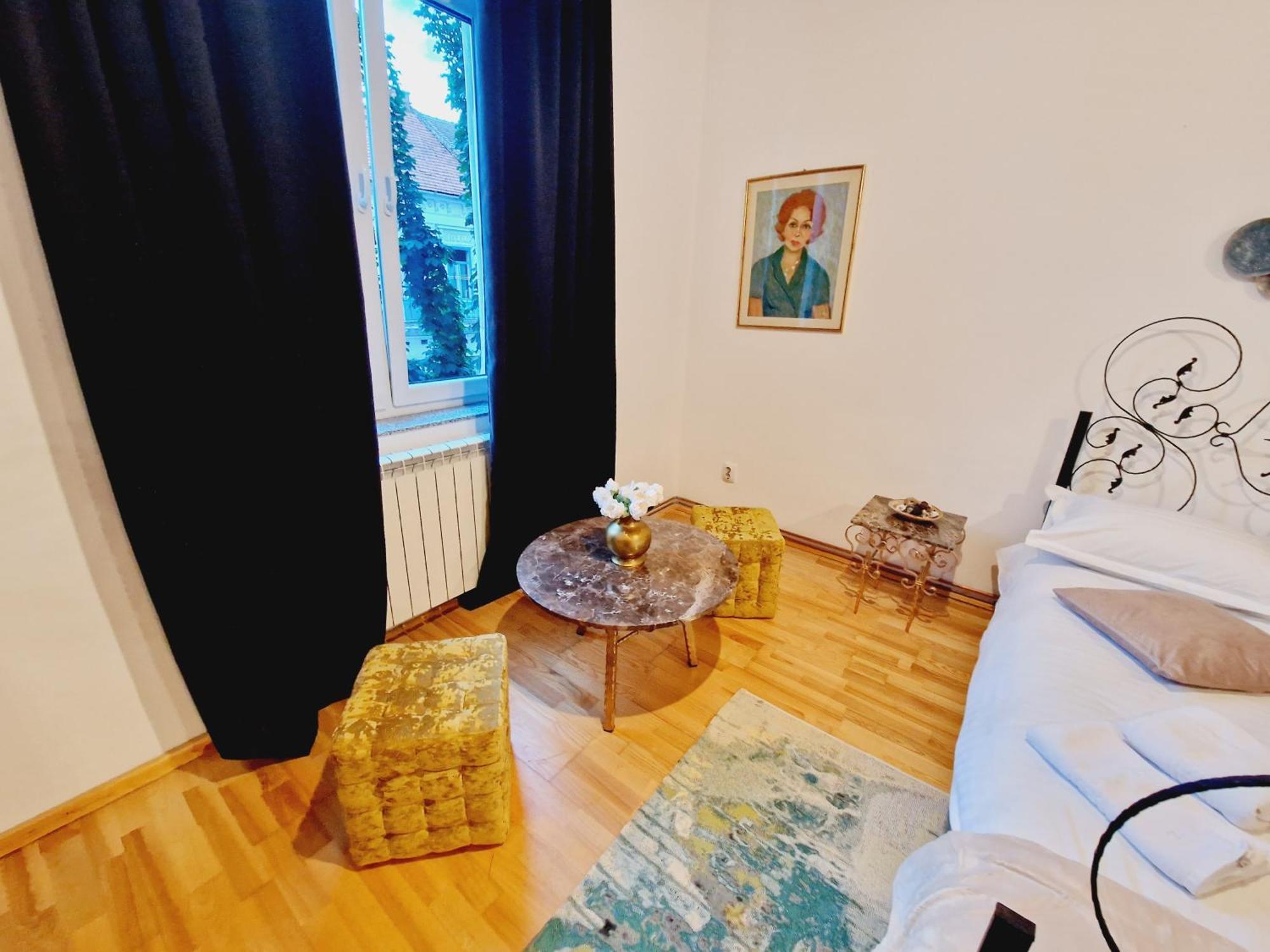 Apartament Historic 5 Star In The Main Plaza Cluj-Napoca